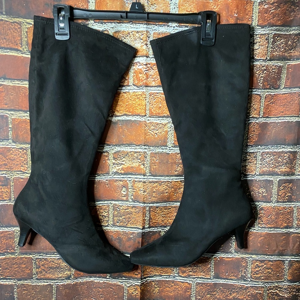 Faux Suede Knee High Boots Sz 9